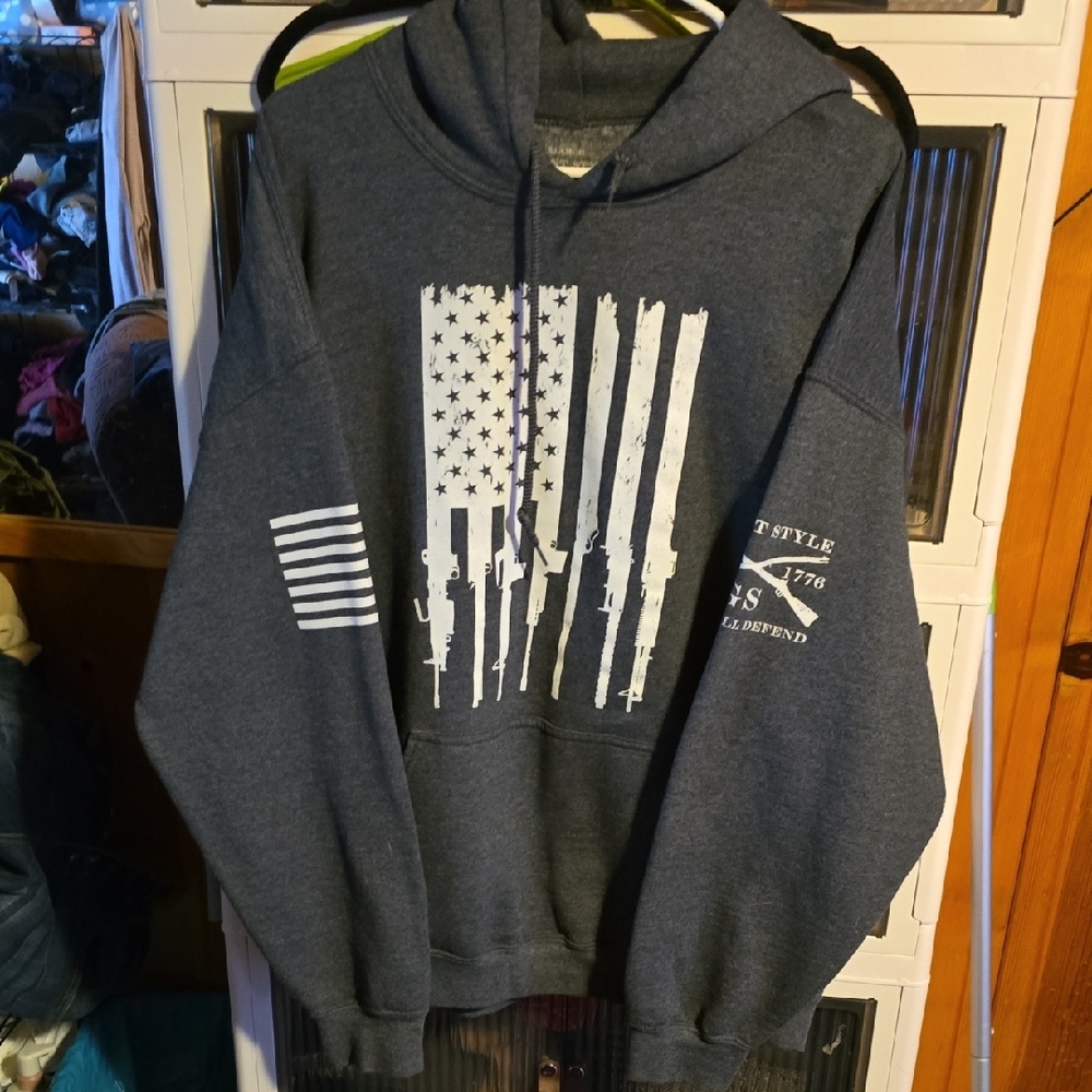 Men's Gray Graphic Hoodie